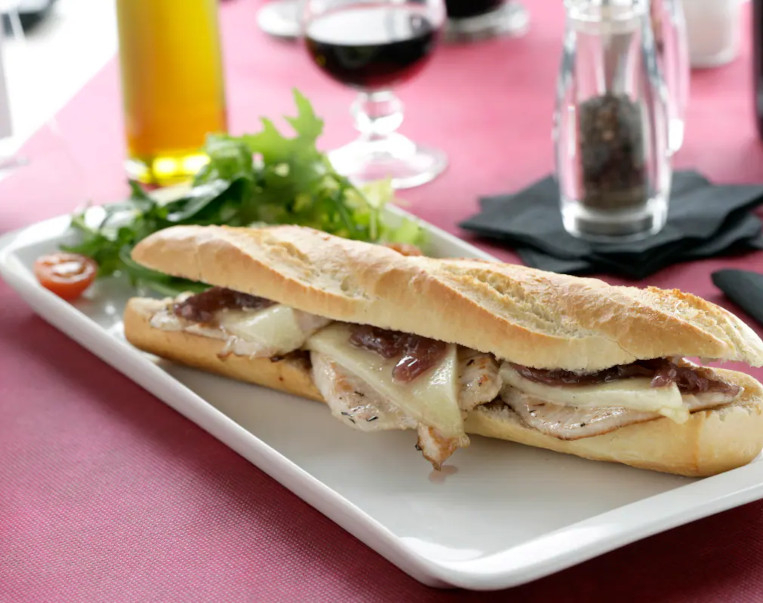 Bocadillo_lomo_queso